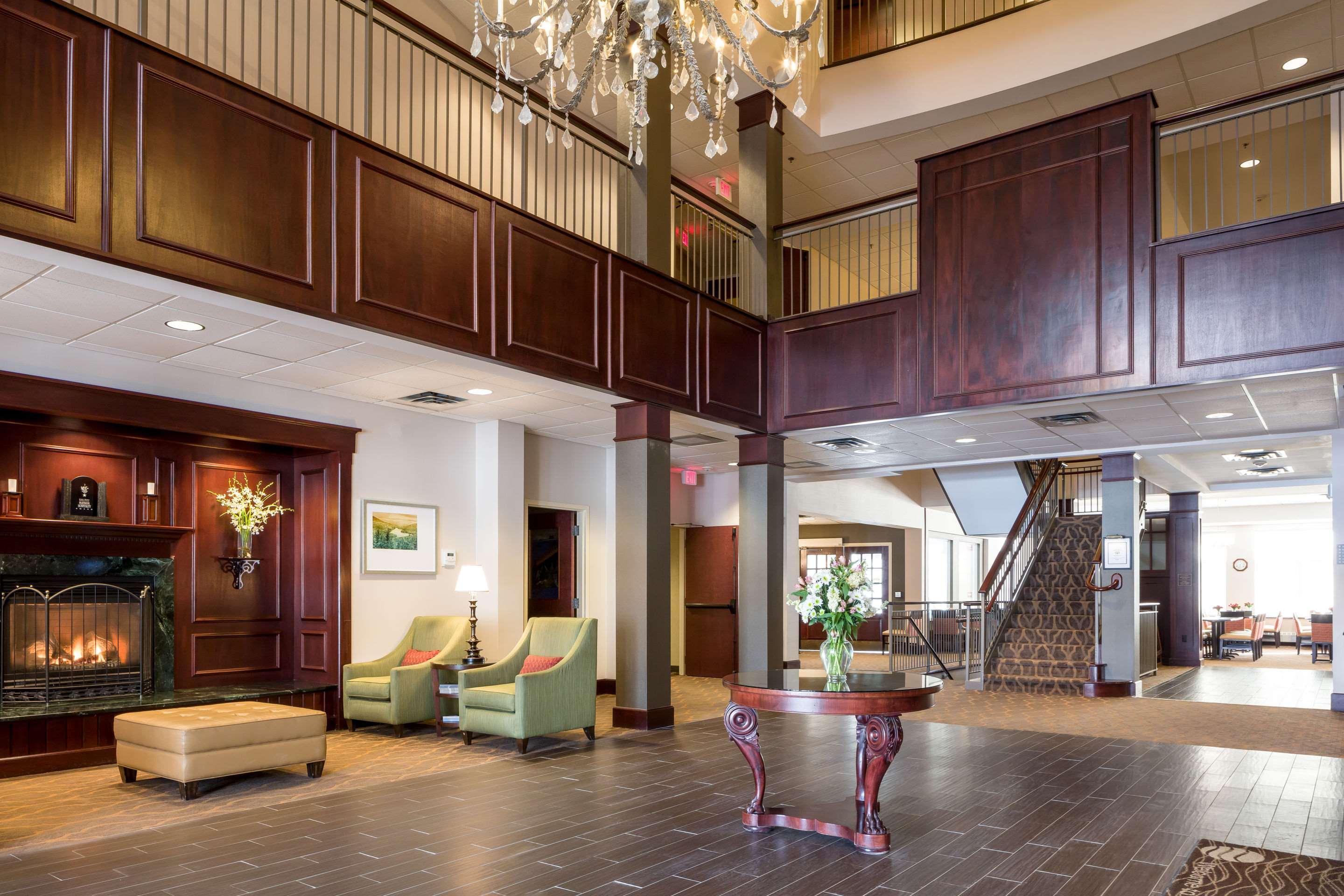 Comfort Inn & Suites Near Burke Mountain Saint Johnsbury Buitenkant foto