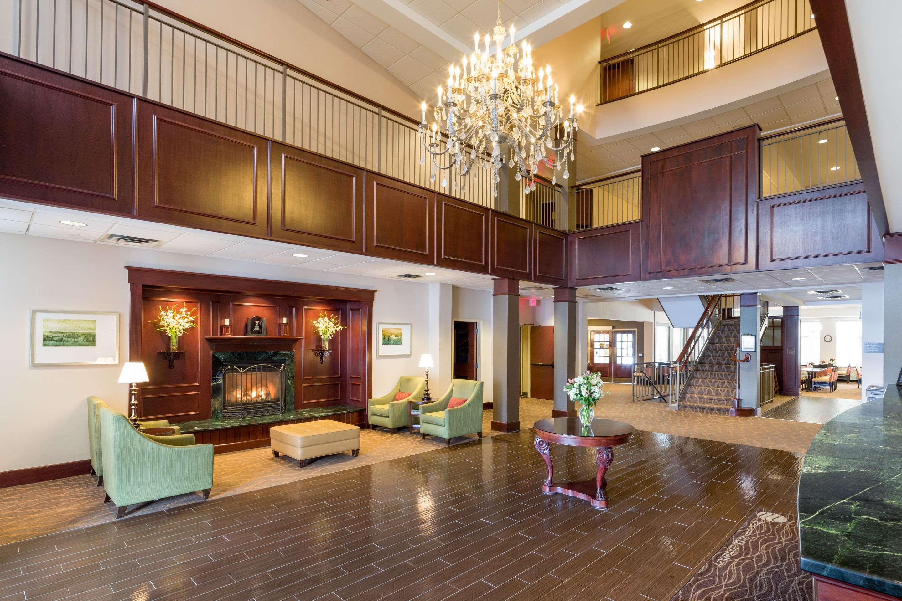 Comfort Inn & Suites Near Burke Mountain Saint Johnsbury Buitenkant foto