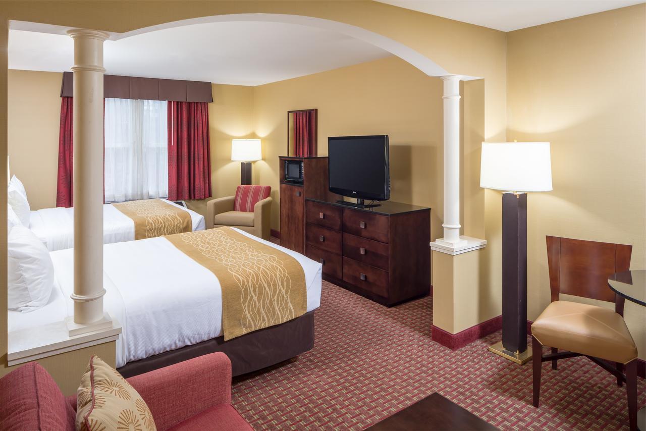 Comfort Inn & Suites Near Burke Mountain Saint Johnsbury Buitenkant foto
