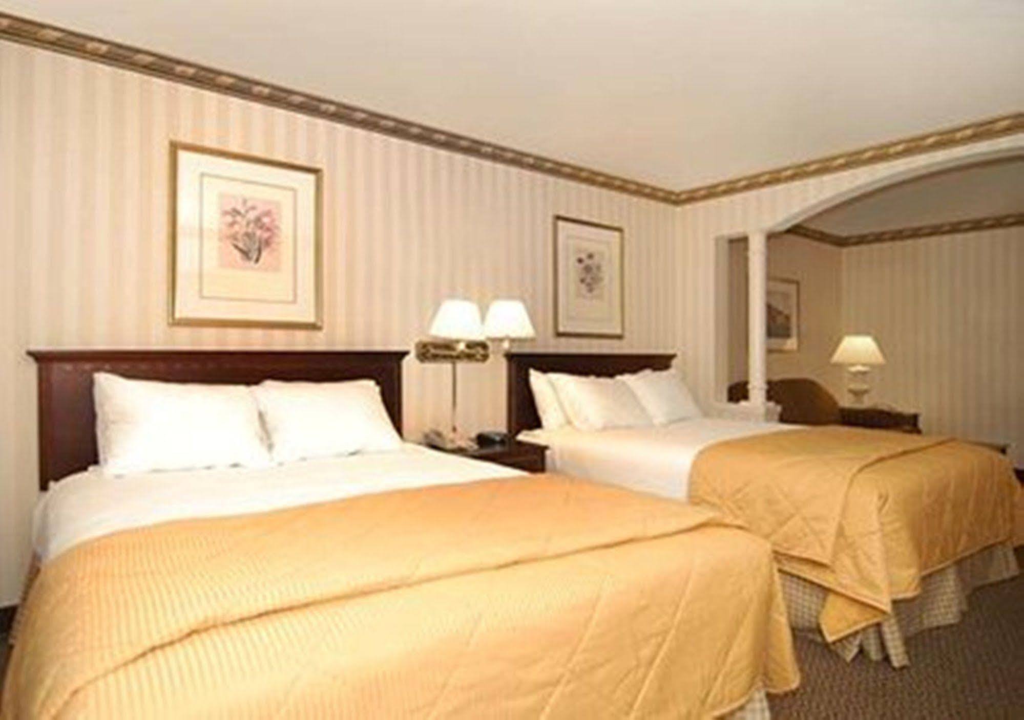 Comfort Inn & Suites Near Burke Mountain Saint Johnsbury Kamer foto