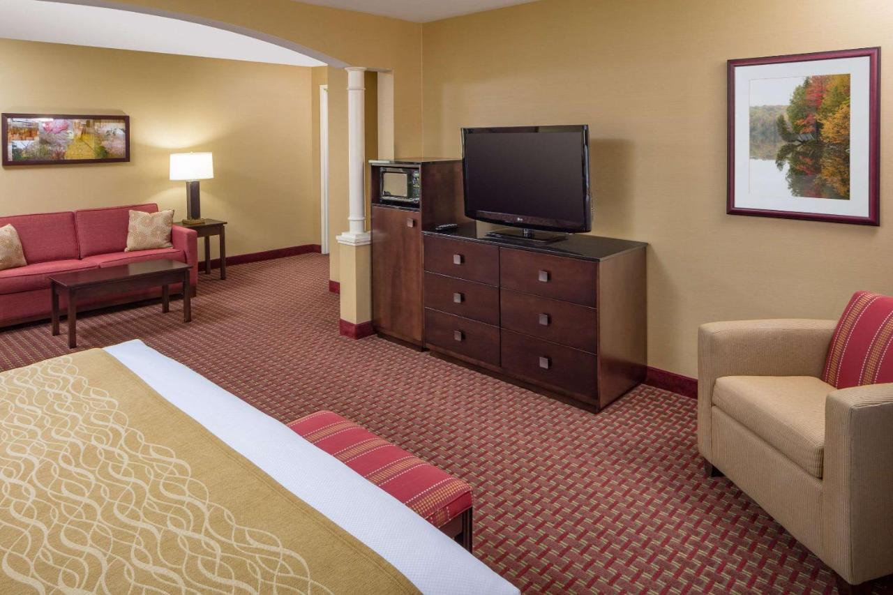 Comfort Inn & Suites Near Burke Mountain Saint Johnsbury Buitenkant foto